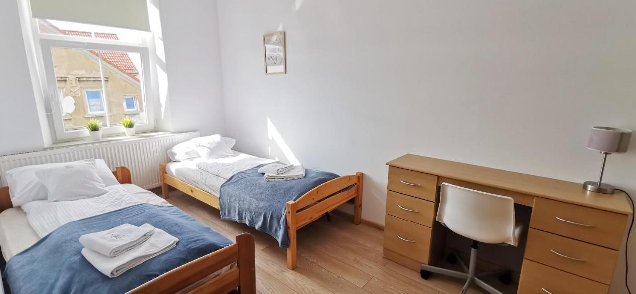 Słoneczny apartament blisko jeziora i gór Bielawa  Zewnętrze zdjęcie
