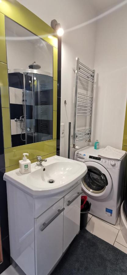Słoneczny apartament blisko jeziora i gór Bielawa  Zewnętrze zdjęcie